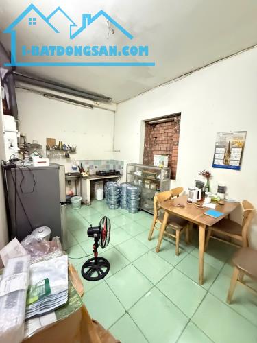Bán nhà Phan Văn Trị, Phường 11, Bình Thạnh, 2 tầng, kinh doanh, xe hơi, chỉ 11 tỷ.