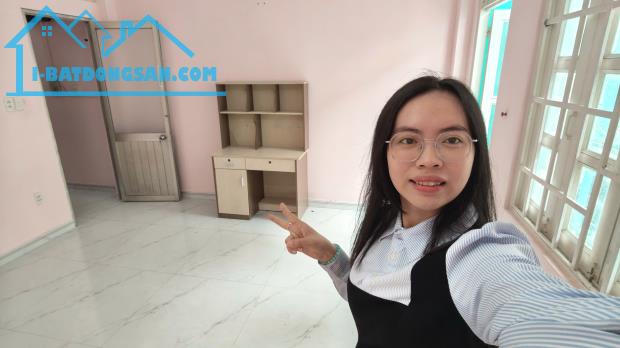 Nhà 4 tầng BTCT ngay Vườn Lài 55m2, hẻm xe hơi thông Tân Hương mà chỉ 6Đ hơn