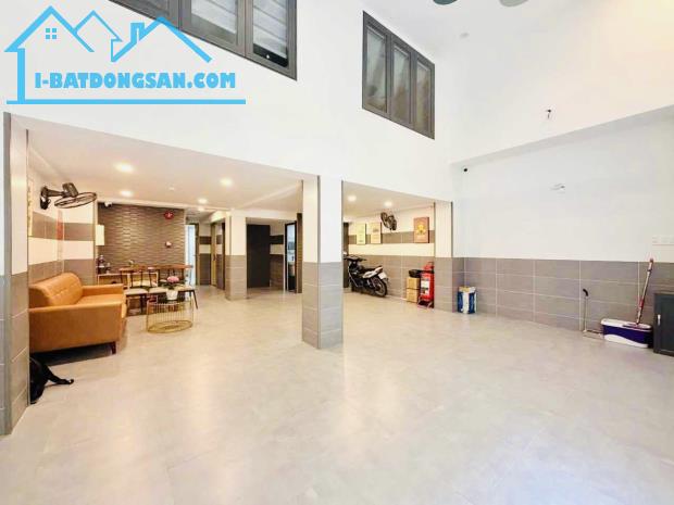 CHDV Khu Vip Quận 3 - Nhà Mới Full Nội Thất - DT ( 6,5*18 ) 5 Tầng Gấp Bán 28,9tỷ.