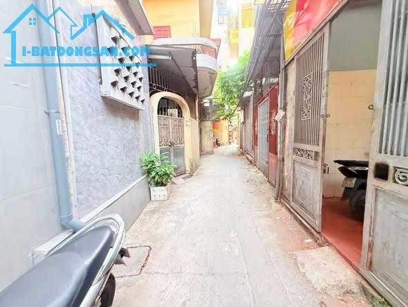 Bán Mảnh 279 Đội Cấn 415M2 Mặt Tiền 20M 83 Tỷ Full Thổ cư vị trí đẹp