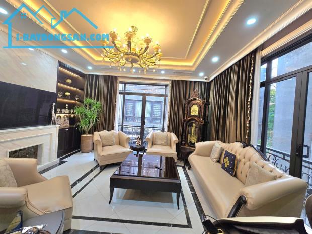 BÁN NHÀ ĐƯỜNG GIẢI PHÓNG – HOÀNG MAI, LÔ GÓC NGÕ Ô TÔ THÔNG, 5 TẦNG THANG MÁY.