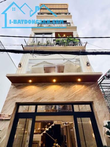 Bán Siêu Phẩm Nhà Phố Có Thang Máy Đường Số 1, Phường 11, Quận Gò Vấp, Hồ Chí Minh