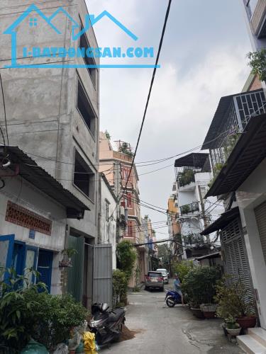 Nhà nát, hẻm xe hơi 5m, Ung Văn Khiêm, Phường 25, Bình Thạnh, 80m, ngang 5m, chỉ 11,3 tỷ.