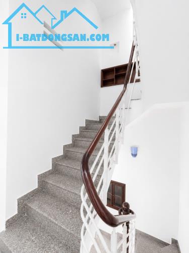 Bán gấp nhà 4 tầng Phú Thọ Hòa hẻm xe hơi thông 5PN khu VIP Tân Phú, hoàn công đủ hơn 6 tỷ