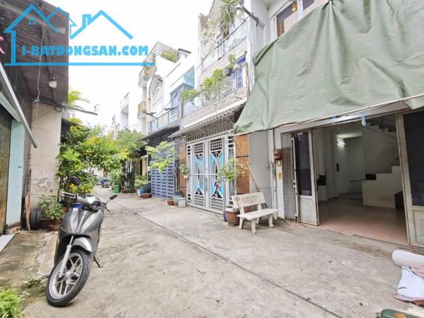 98m LOANH QUANH 15 TỶ – NHÀ 7 TẦNG PHÂN LÔ BỒ ĐỀ - GIA THUỴ