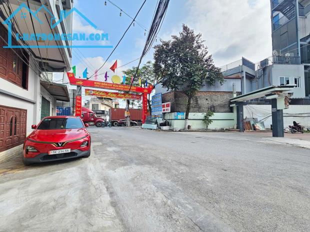 Đất mặt ngõ Nguyễn Văn Linh, đường 13m có vỉa hè, 47,5m2 - 3tỷ13, oto tránh nhau