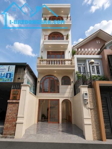 MỚI ĐẸP 5 TẦNG THANG MÁY FULL NỘI THẤT DÒNG TIỀN 5% NGAY CHỢ TAM HÀ 4X18 CHỈ 10,35 TỶ