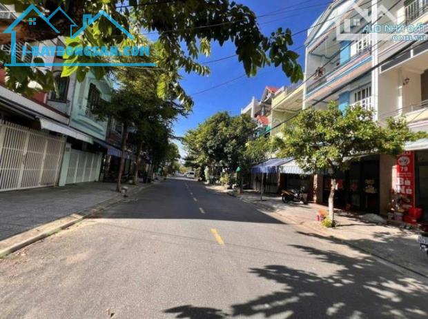 *Bán Lô đất đường Mỹ An 5, gần dự án Pháo Hoa SunGroup, dt 95m2, giá 11,5 Tỷ