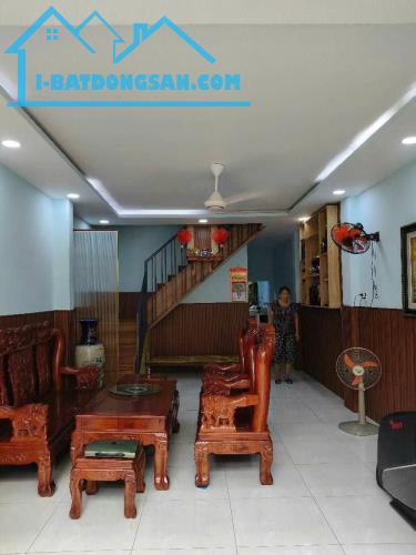 Bán Nhà sổ hồng riêng Thới Tam Thôn, Hóc Môn gần trường học Tam Đông 2
