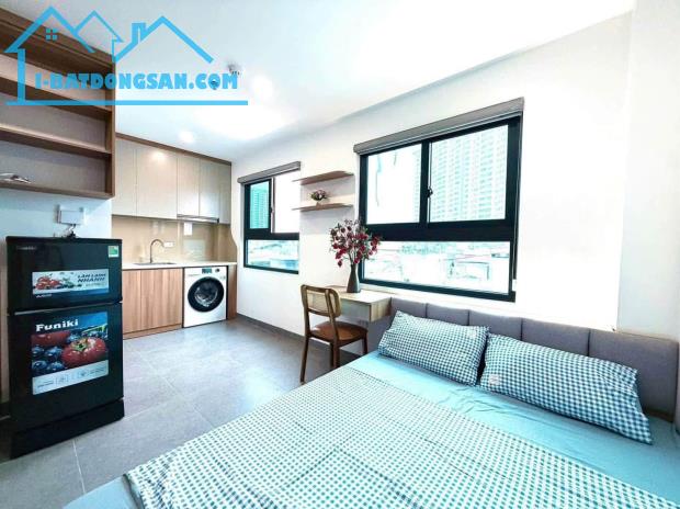 XÃ ĐÀN – 65M² – 18 PHÒNG – THANG MÁY – DOANH THU 120TR/THÁNG
