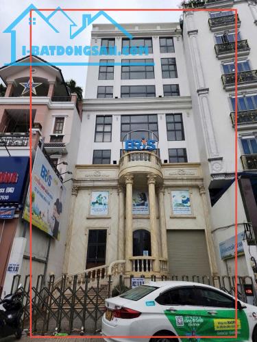 Mặt tiền khu Biệt Thự Vườn Lan quận 10 (DT 5x24m) 6 tầng thang máy tiện ở liền
