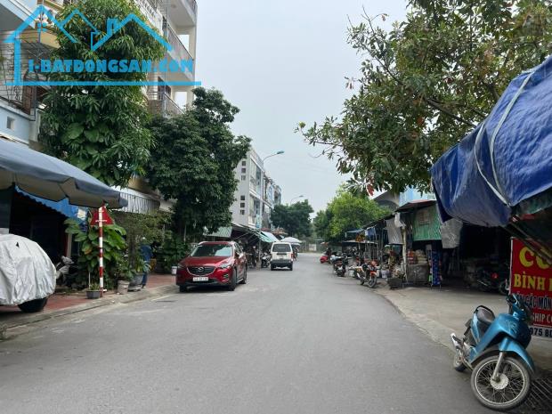 Bán đất kinh doanh buôn bán 2 mặt đường chợ Hải Tân, TP Hải Dương, 87.75m2, mt 4.5m, giá h