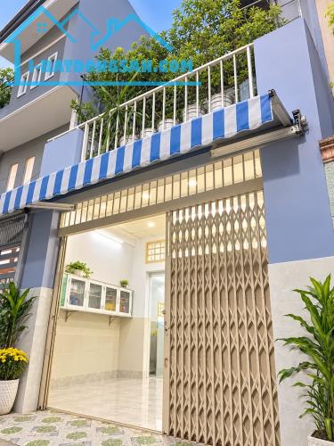 Chính Chủ Thanh Lý Nhà 1T2L Gần Chợ Bờ Ngựa Bình Chánh Giá 1 Tỷ 20Tr