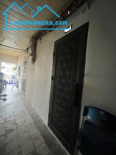 Bán nhà tập thể Văn Chương - 75m² - 2 tầng - 3 phòng ngủ - Nhỉnh 4 tỷ