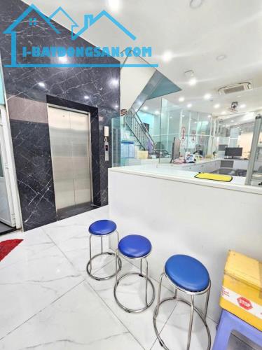 Bán gấp nhà mặt tiền ngay Bệnh viện ĐH Y Dược HCM, 6 tầng 88m2 (5.6x17) Căn góc ko Lộ Giới