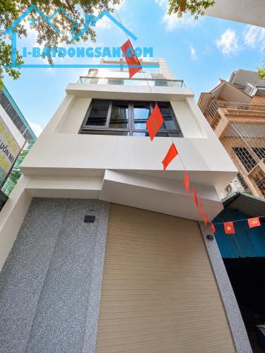 NHÀ ĐÌNH THÔN Ô TÔ ĐỖ CỬA - 4 TẦNG DÂN XÂY - 55m2 - MT 3,9m - GIÁ 15 TỶ