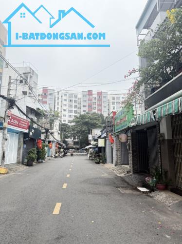 Bán nhà Mặt tiền Đoàn Giỏi - giao Bờ Bao Tân Thắng, Aeon Maill, 4,5x16m, 4 T - 5PN, 10,5