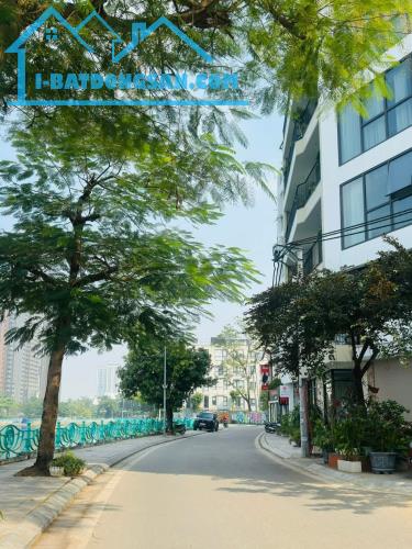 VŨ MIÊN - NHÀ ĐẸP - VIEW HỒ TÂY - DÒNG TIỀN - KHÔNG QUI HOẠCH - 55M² 22 TỈ