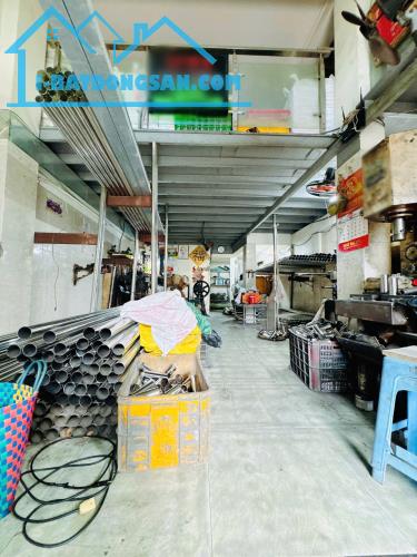 Nhà góc 6 tầng hẻm thông đường Hoài Thanh P14Q8. Giá: 4.48 tỷ