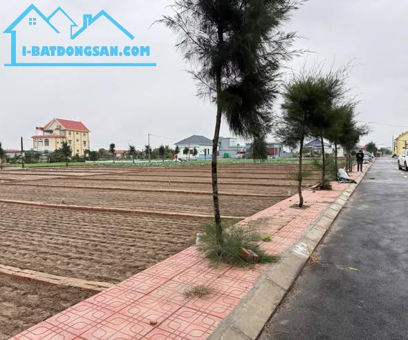 ĐẤT BIỂN ĐẸP GIÁ TỐT - thích hợp xây nhà nghỉ, khách sạn, ở, đầu tư tích luỹ lâu dài. THẬT