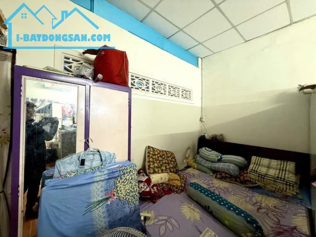 Căn nhà 2 tầng ngay đường Lạc Long Quân, Tân Bình, DT 60m2, Giá 6.15 tỷ 0834399266