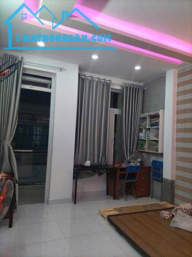 Nhà đẹp hẻm xe hơi Gò Dầu gần chợ Tân Hương, Aeon Tân Phú, 2 mặt thoáng nhỉnh 5 TỶ, BTCT.