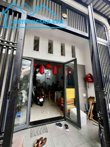 BÁN NHÀ 3 TẦNG GẦN MẶT TIỀN DƯƠNG BÁ TRẠC QUẬN 8 – 4X11– NHỈNH 5 TỶ – LH 0784968131