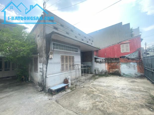 HẺM XE HƠI NGANG LỚN GẦN 7m NGAY CHỢ TAM HÀ 137m2 FULL THỔ CHỈ 6,6 TỶ.