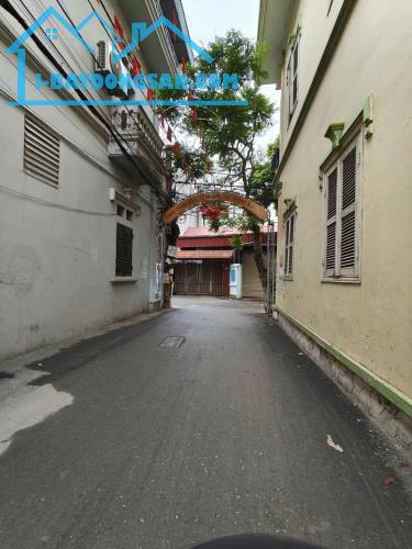 Bán nhà Đông Mỹ Thanh Trì – 50m² – 4 tầng – Lô góc – Ô tô Cần bán căn nhà mới đẹp 5 ty5