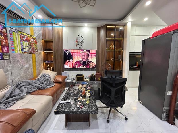 💥💥KO QUY HOẠCH - NGÕ KHÂM ĐỨC 👍KHÂM THIÊN - ĐỐNG ĐA - 100 M RA PHỐ 🤩FULL NỘI THẤT Ở
