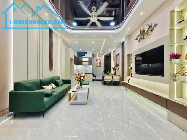 Bán nhà đẹp 4 tầng Nguyễn Văn Khối, Gò Vấp, nhà mới đẹp ở ngay, 50M2, 6.9 tỷ TL