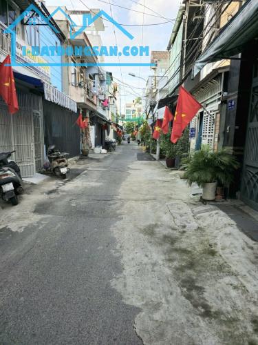 Nhà mặt tiền 2 tầng BTCT Đô Đốc Lộc sát chợ Tân Hương gần trường học, 93m2, chỉ 7,1TỶ.HIẾM