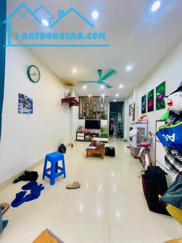 Bán nhà 2 tầng Phú Thượng – ba gác đỗ cửa, 50m ra ô tô 30 m2 5.x tỷ 0948031338