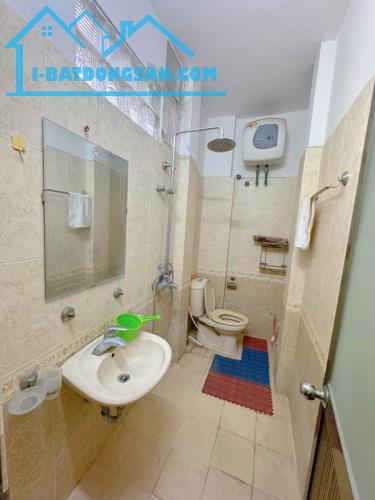 BÁN NHÀ NGÕ CHÂN CẦM – 60m2 x6T, giá chào 37 TỶ