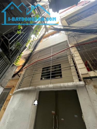 Bán nhà Ngõ Văn Chương - 45m² - 5 tầng - Mặt tiền rộng - Vài bước ra đường ô tô