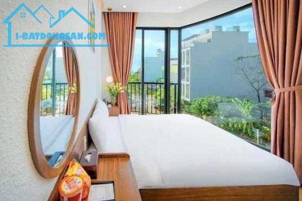 Bán khách sạn Nguyễn Đình 124m2, 6 tầng, 23 phòng, giá 33,5 tỷ