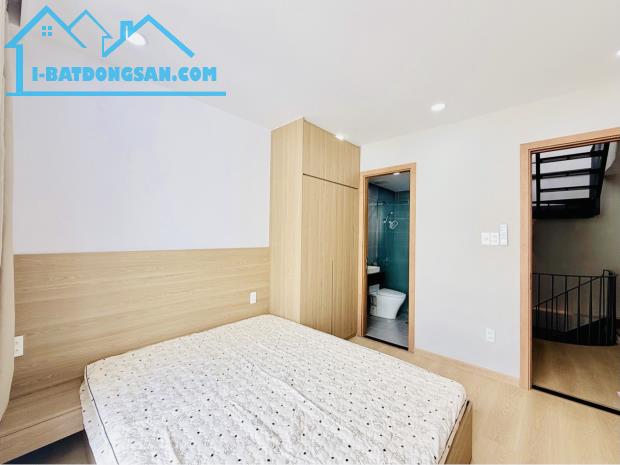 Bán Nhà HXH 4 Tầng BTCT, Ngang Đẹp Hơn 6m Khu Vip Phan Xích Long - 50m2 Chỉ 10,68tỷ.