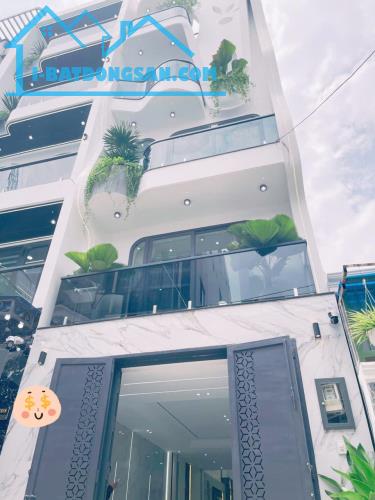 BÁN NHÀ 5 TẦNG - MỚI XÂY - 4.2X18M - ĐHT 17 - NGAY CHỢ CẦU NGUYỄN VĂN QUÁ - Q12 - 9.3 TỶ