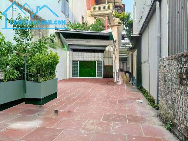 Đất Tiên Dương, 76m2, mt4.8m, 8.0 tỷ, bìa làng, ô tô thông, Đông Anh. + Sát ngay bìa làng,