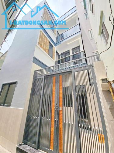 Nhà 2 lầu sát mặt tiền Âu Dương Lân - Ngang 7m – Gần cầu Chữ Y Quận 8