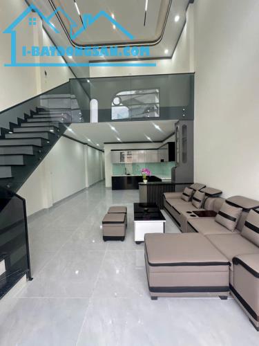 Bán nhà ĐẸP Trung Tâm Biên Hòa,SHR thổ cư,đường ô tô,gần Công Viên Biên Hùng