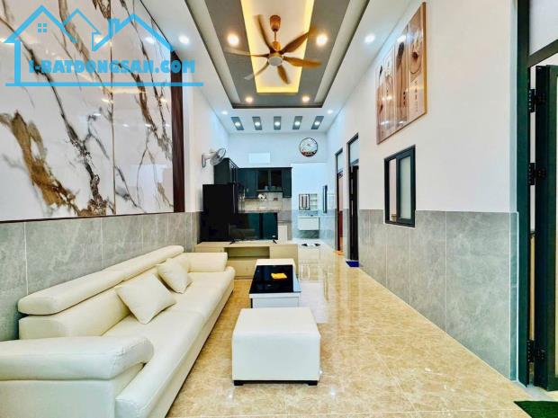 HÀNG HIẾM NGUYỄN KIỆM P3 GÒ VẤP – 5,9 TỶ 80M2 HXH 3PN LỚN DƯỚI TRỆT SÁT BV175 – TẶNG