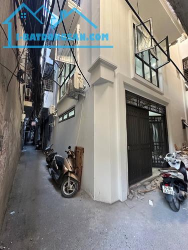NHÀ VŨ TÔNG PHAN- THANH XUÂN- DT 40M2, 6 TẦNG, MT 5.5M, GIÁ BÁN 15 tỷ🥰🥰 Mô tả: - Nhà ở