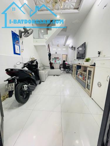 Nhà vô ở liền vị trí tốt giá hợp lý Xã Nhà Bè