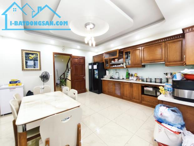 Bán nhà nguyễn viết xuân hà đông 5 tầng mặt phố kinh doanh