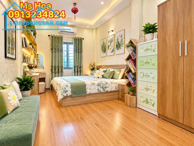 GIẢM SỐC NHÀ NGUYỄN KHẮC NHU PHỐ VIP BA ĐÌNH KD NHỎ 7,5 TỶ