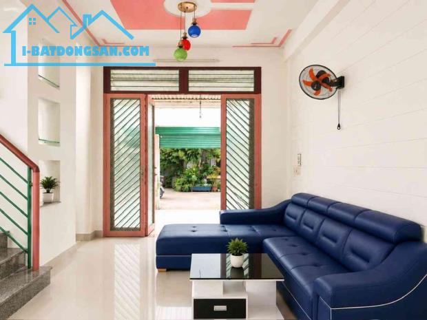 Nhà Chiên Lược - Trương Phước Phan (4x13.5) hẻm 6 m thông thoáng pháp lý chuẩn shr 5₫ nhỉn