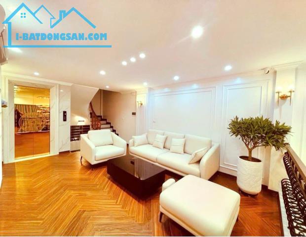 BÁN NHÀ 9 TỶ, PHỐ ĐẠI TỪ, ĐẠI KIM, LINH ĐÀM. 50M2, 5 TẦNG, THANG MÁY, NHÀ MỚI