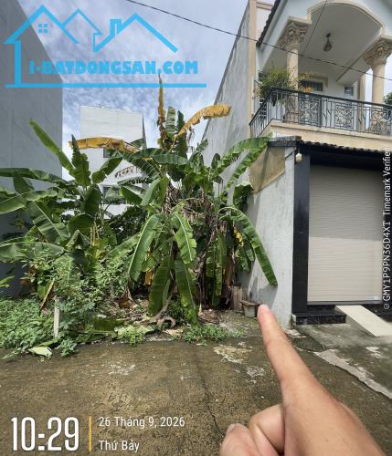 💋Đất Vinhomes - (4.3x11.6) -💰Chỉ 2.95tỷ 👉Đường ô tô 5m - xây cao - khu nhà ở mát mẻ