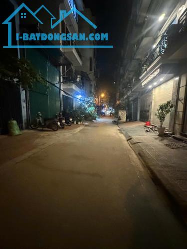 NHÀ DÂN XÂY TÂM HUYẾT LÕI BA ĐÌNH - MẶT TIỀN RỘNG BỀ THẾ - PHÂN KHÚC NHỈNH 9 TỶ KHÔNG CÓ C